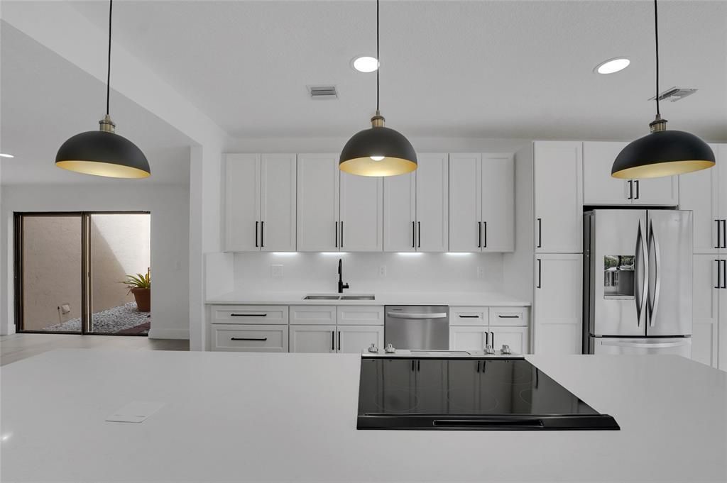 Active With Contract: $5,100 (3 beds, 2 baths, 1738 Square Feet)