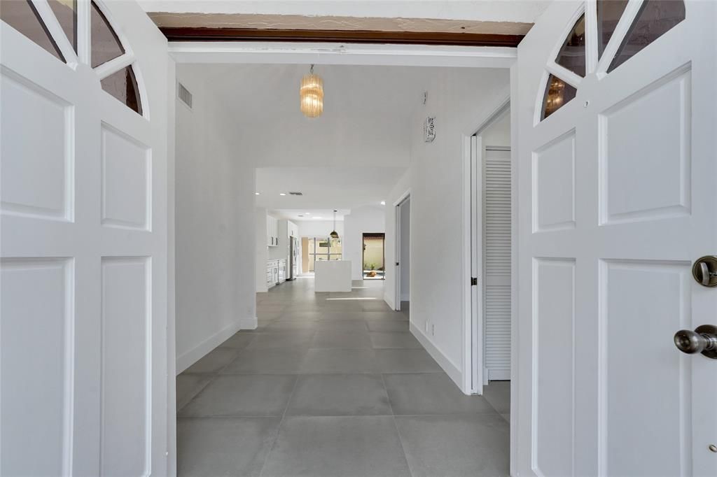 Active With Contract: $5,100 (3 beds, 2 baths, 1738 Square Feet)