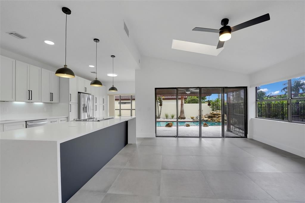 Active With Contract: $5,100 (3 beds, 2 baths, 1738 Square Feet)