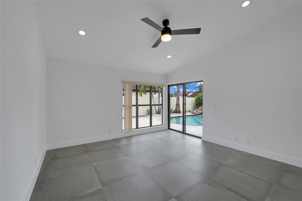 Active With Contract: $5,100 (3 beds, 2 baths, 1738 Square Feet)