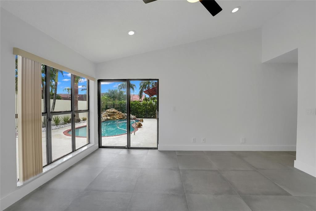 Active With Contract: $5,100 (3 beds, 2 baths, 1738 Square Feet)