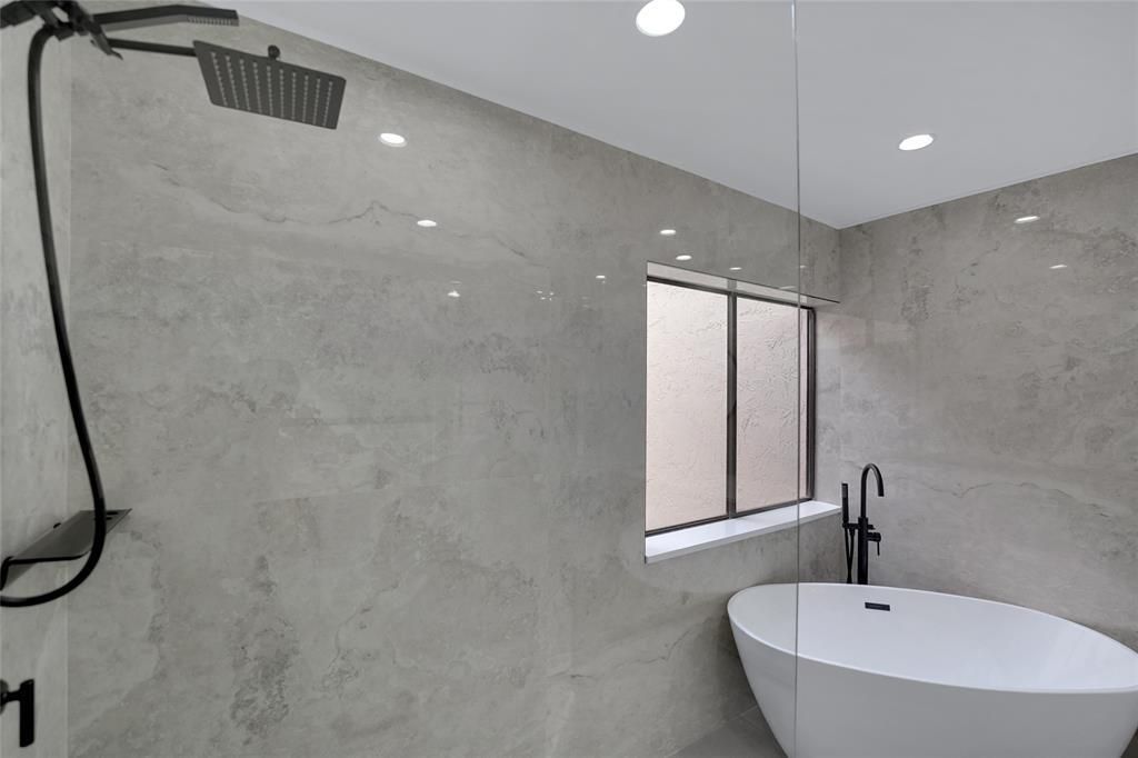 Active With Contract: $5,100 (3 beds, 2 baths, 1738 Square Feet)