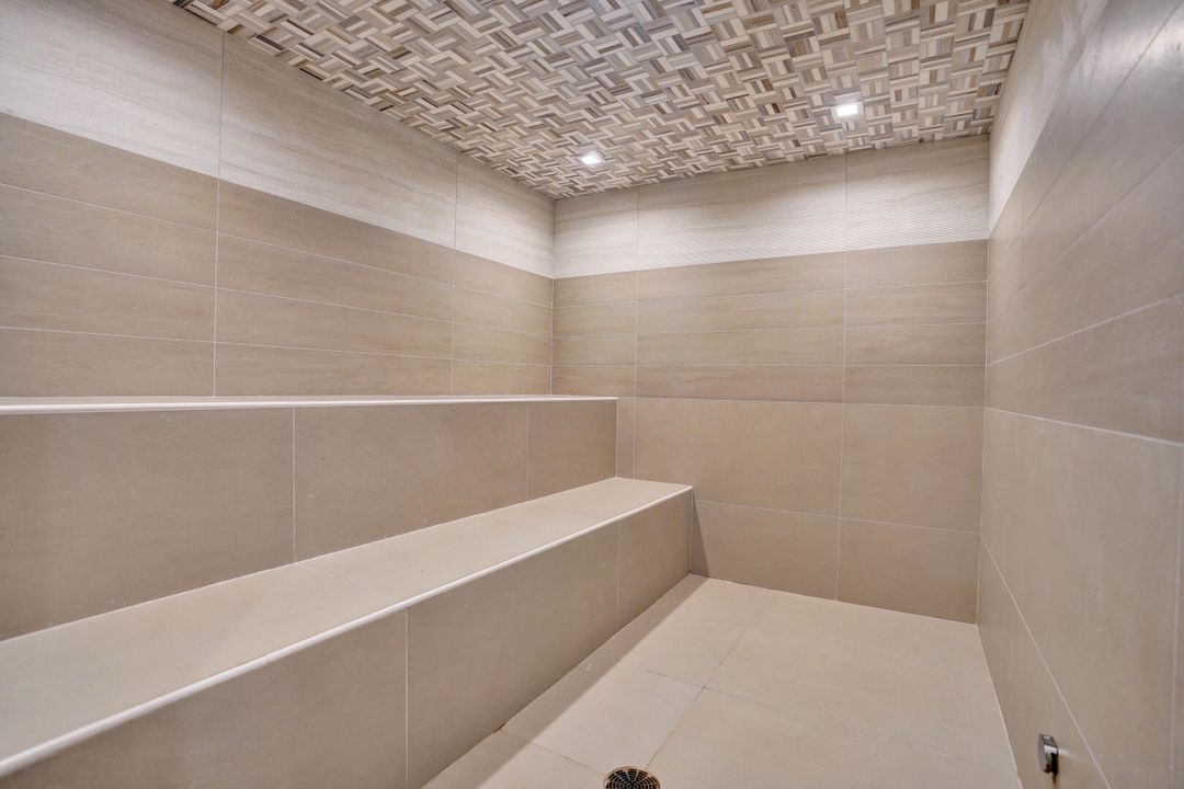 For Sale: $2,549,000 (3 beds, 3 baths, 1978 Square Feet)