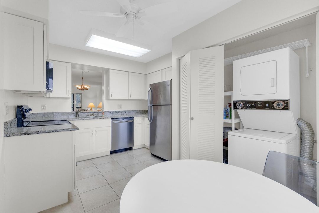 For Sale: $139,000 (2 beds, 2 baths, 1070 Square Feet)