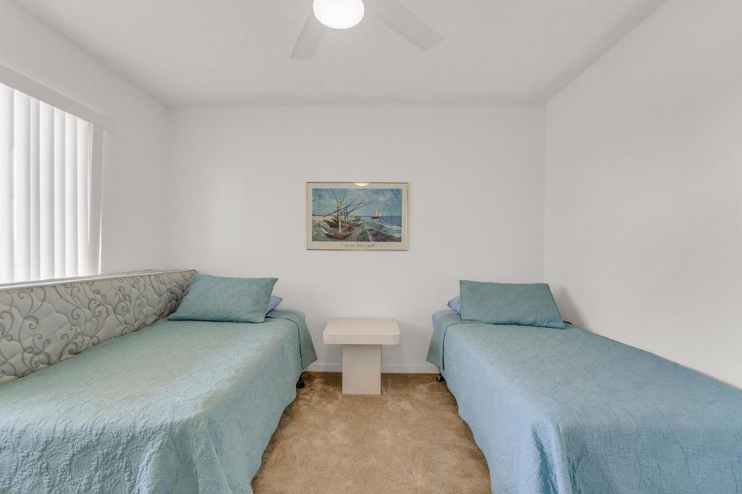 For Sale: $139,000 (2 beds, 2 baths, 1070 Square Feet)