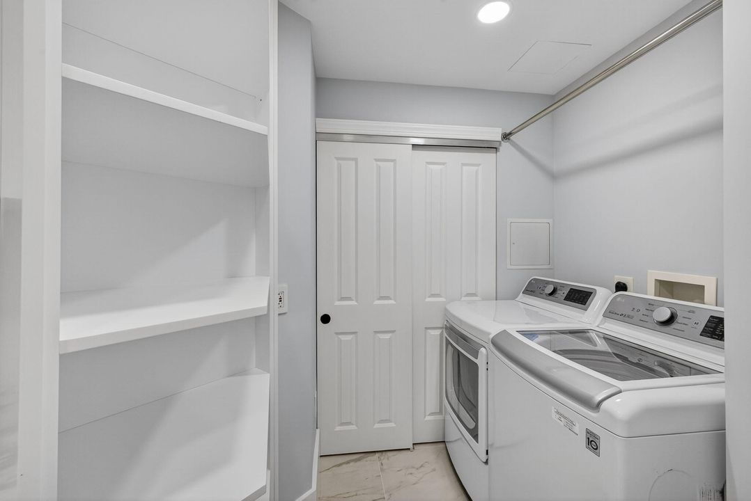 For Sale: $3,350,000 (3 beds, 5 baths, 3483 Square Feet)