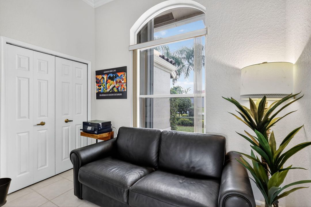 Active With Contract: $779,000 (4 beds, 3 baths, 2470 Square Feet)