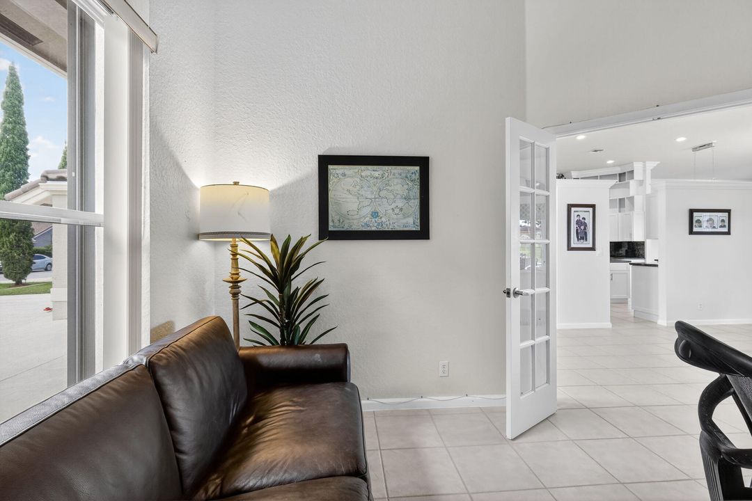 Active With Contract: $779,000 (4 beds, 3 baths, 2470 Square Feet)