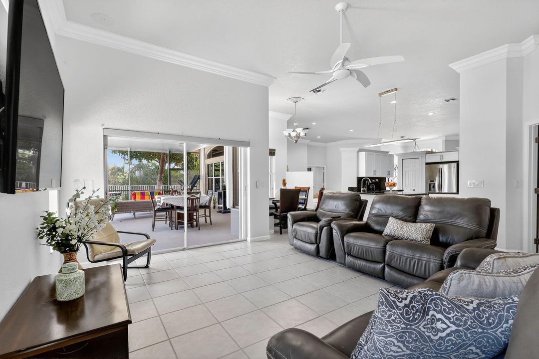 Active With Contract: $779,000 (4 beds, 3 baths, 2470 Square Feet)