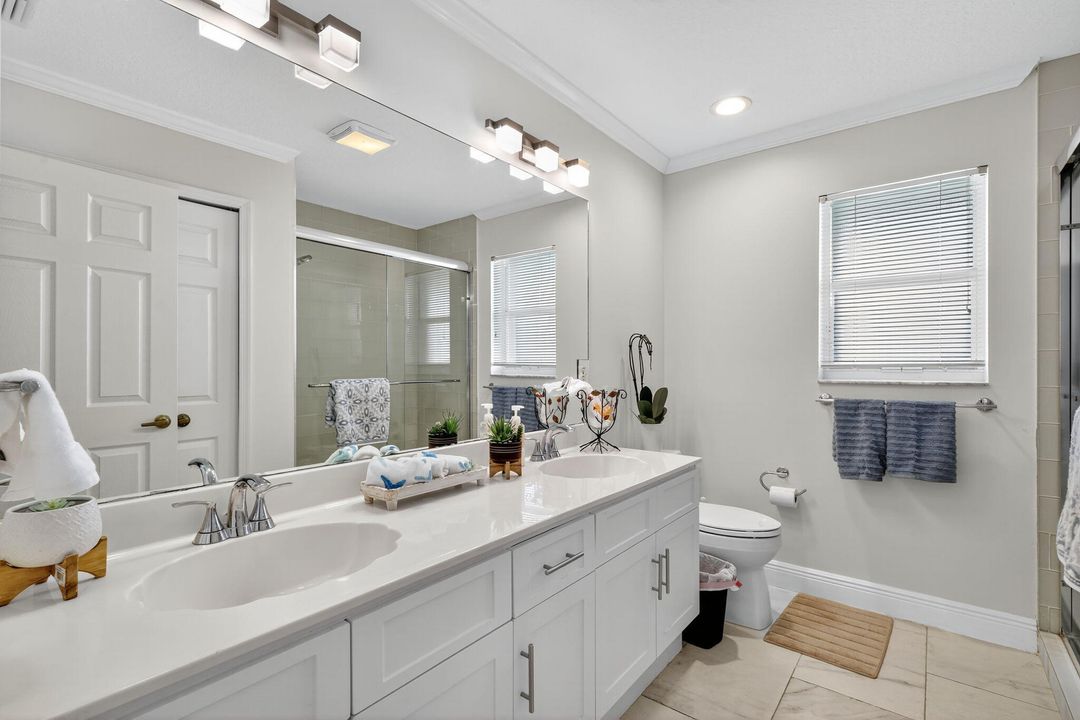 Active With Contract: $779,000 (4 beds, 3 baths, 2470 Square Feet)