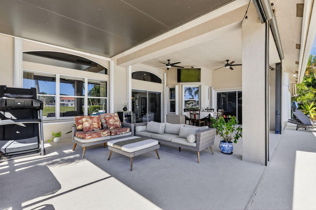 Active With Contract: $779,000 (4 beds, 3 baths, 2470 Square Feet)
