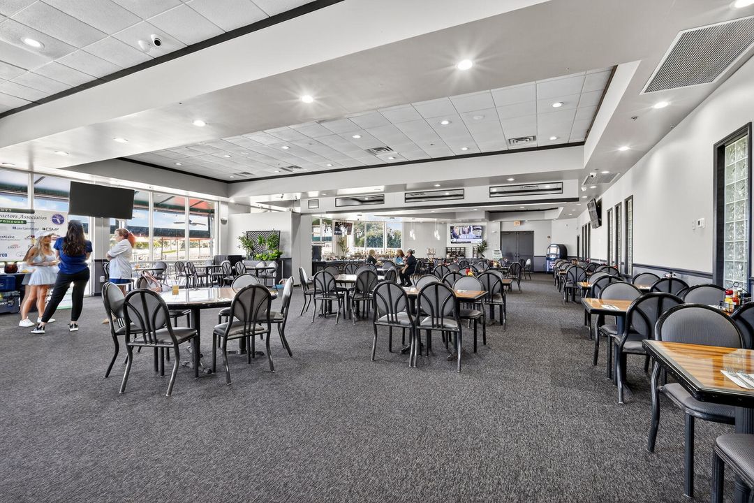 Active With Contract: $779,000 (4 beds, 3 baths, 2470 Square Feet)