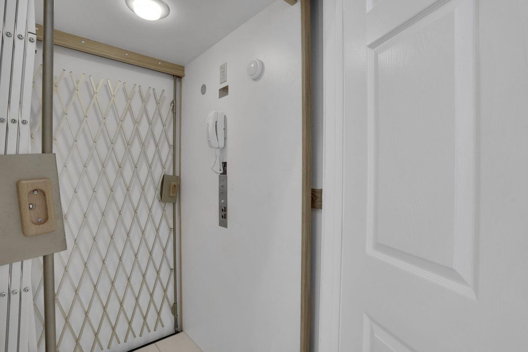 En Venta: $325,000 (3 camas, 2 baños, 1523 Pies cuadrados)