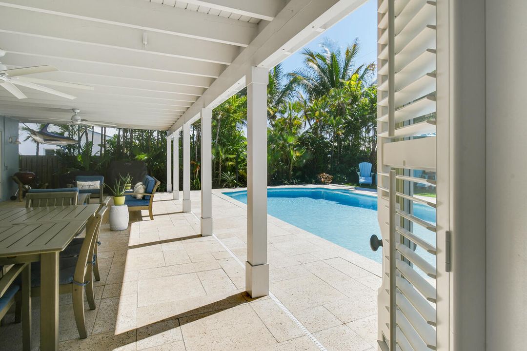 待售: $1,649,000 (4 贝兹, 2 浴室, 2289 平方英尺)