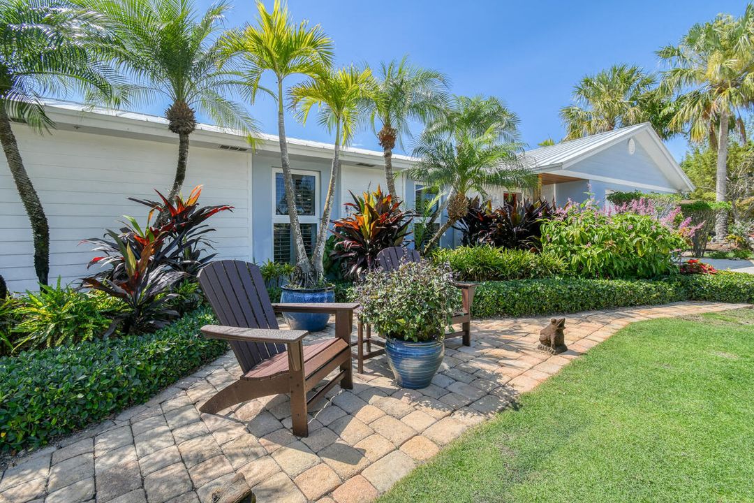 待售: $1,649,000 (4 贝兹, 2 浴室, 2289 平方英尺)