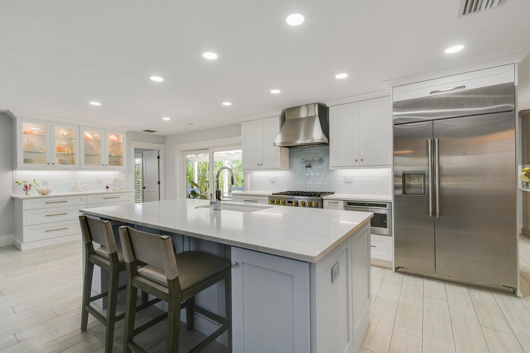 待售: $1,649,000 (4 贝兹, 2 浴室, 2289 平方英尺)