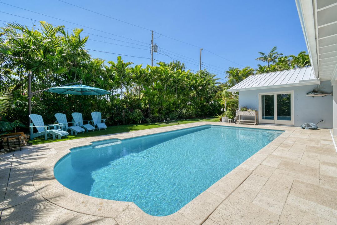 待售: $1,649,000 (4 贝兹, 2 浴室, 2289 平方英尺)