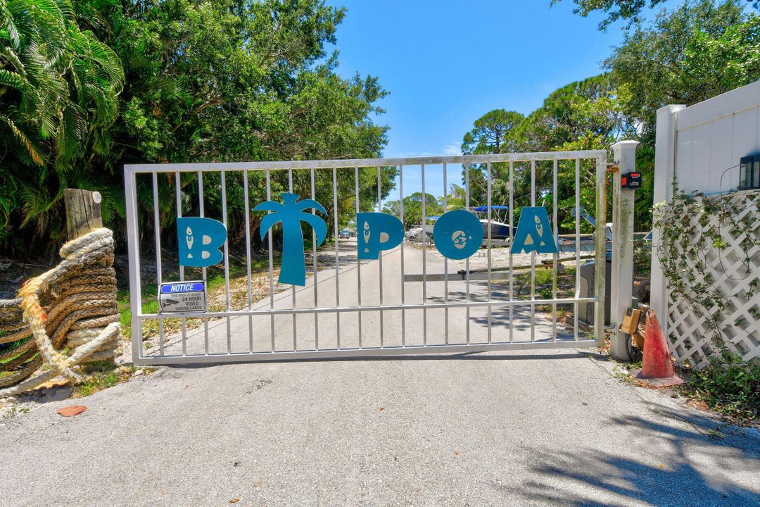 待售: $1,649,000 (4 贝兹, 2 浴室, 2289 平方英尺)