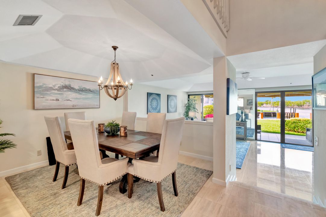 待售: $1,275,000 (3 贝兹, 2 浴室, 1899 平方英尺)