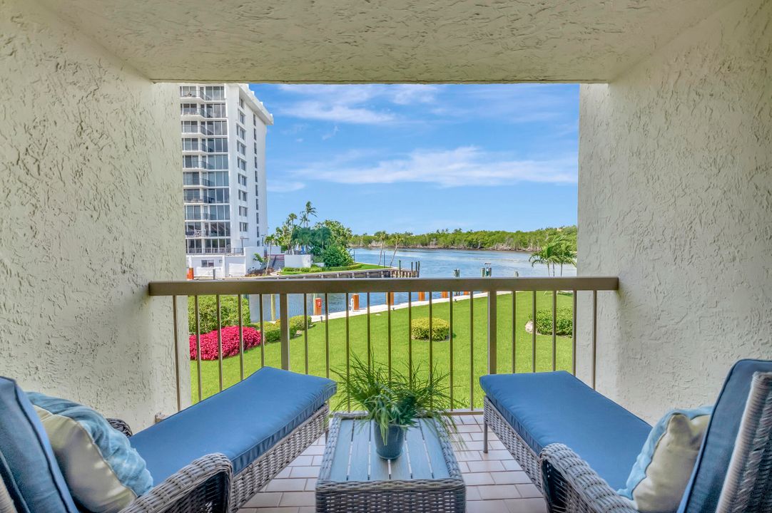 待售: $1,275,000 (3 贝兹, 2 浴室, 1899 平方英尺)