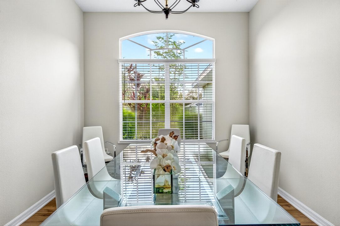 Active With Contract: $2,500 (3 beds, 2 baths, 2115 Square Feet)