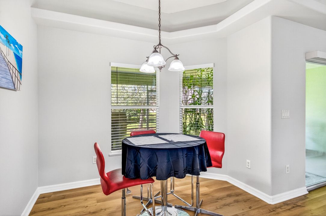 Active With Contract: $2,500 (3 beds, 2 baths, 2115 Square Feet)