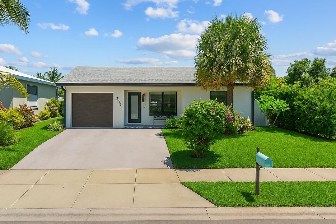 For Sale: $650,000 (2 beds, 2 baths, 1145 Square Feet)