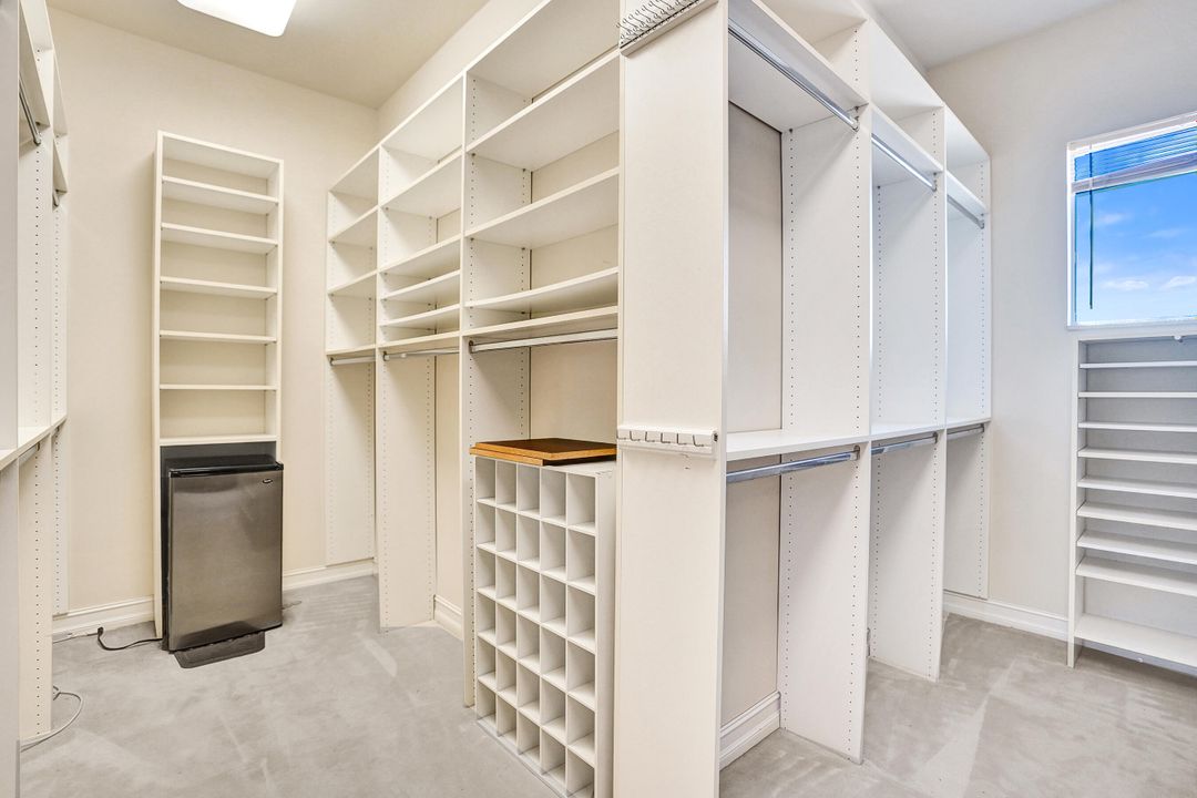 For Sale: $7,495,000 (4 beds, 4 baths, 5092 Square Feet)