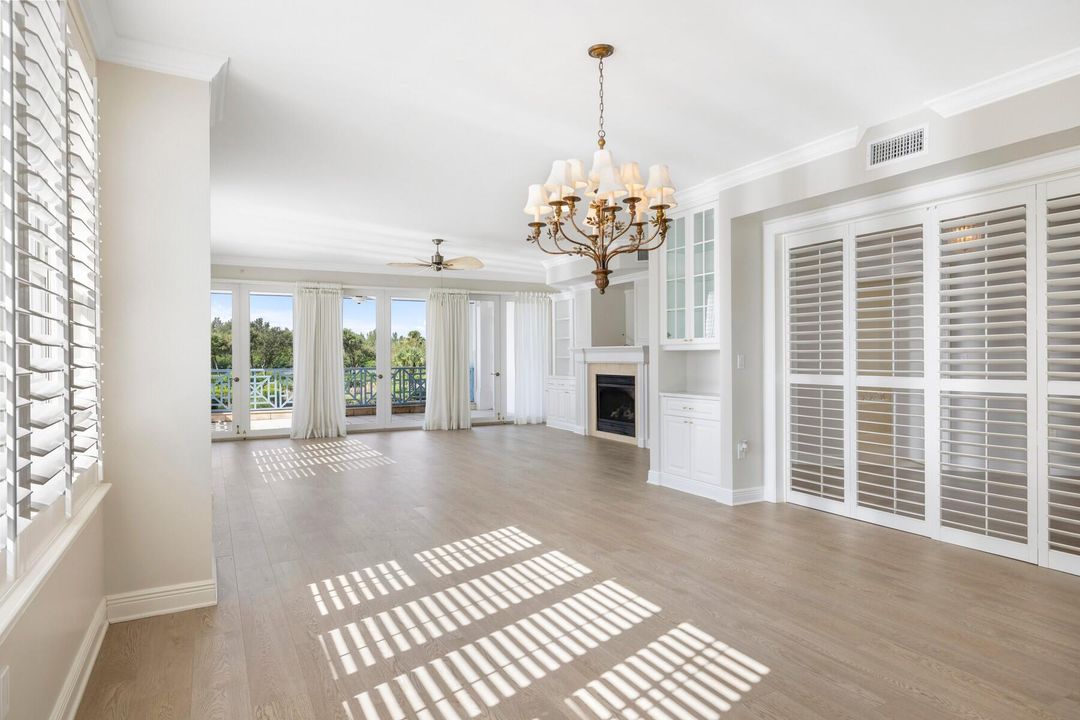 待售: $1,250,000 (3 贝兹, 3 浴室, 2760 平方英尺)