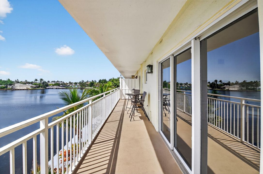 待售: $839,000 (2 贝兹, 2 浴室, 1019 平方英尺)