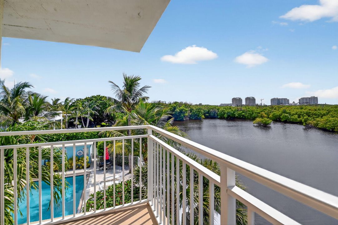 待售: $839,000 (2 贝兹, 2 浴室, 1019 平方英尺)