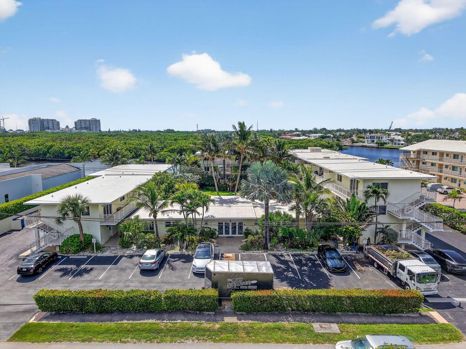 待售: $839,000 (2 贝兹, 2 浴室, 1019 平方英尺)