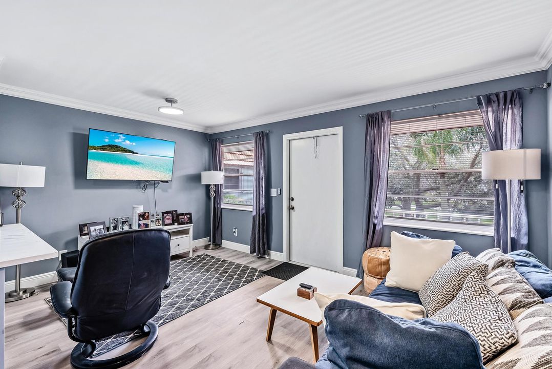 出租: $1,495 (1 贝兹, 1 浴室, 679 平方英尺)