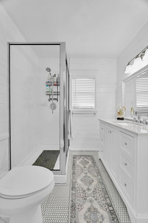 待售: $299,900 (2 贝兹, 2 浴室, 1374 平方英尺)