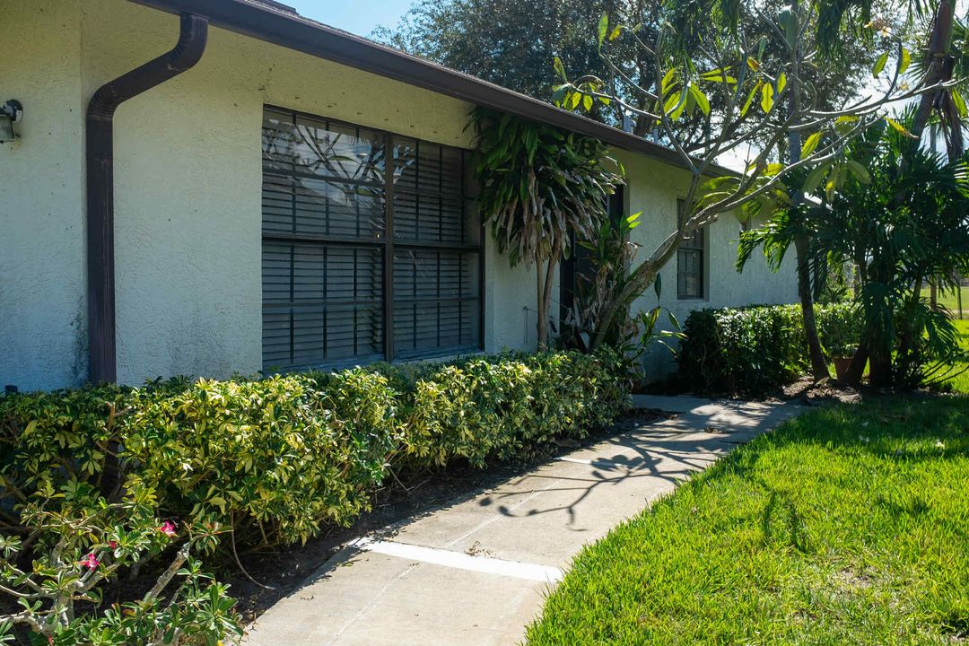 For Sale: $215,000 (3 beds, 2 baths, 1411 Square Feet)