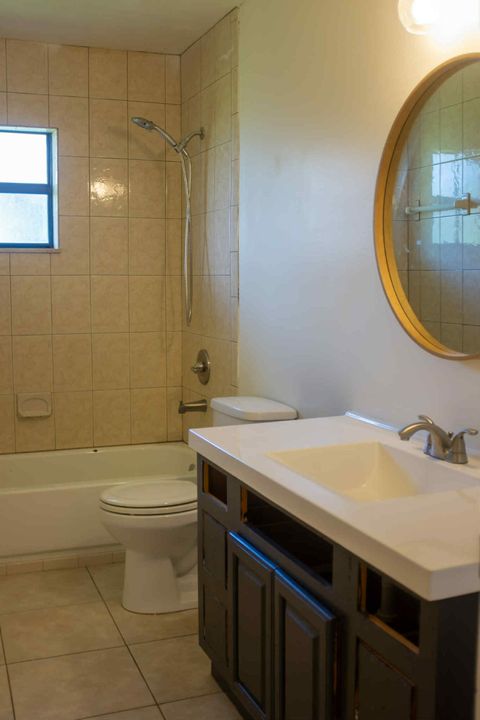 For Sale: $215,000 (3 beds, 2 baths, 1411 Square Feet)