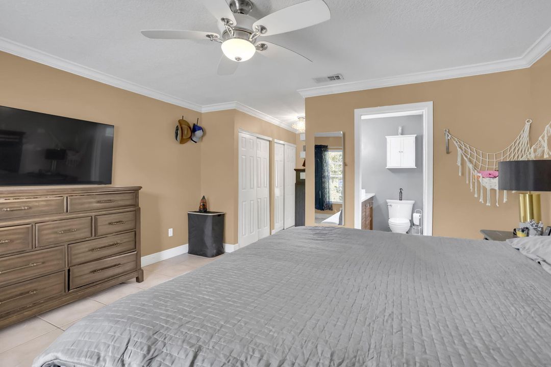 Active With Contract: $475,000 (3 beds, 2 baths, 1340 Square Feet)