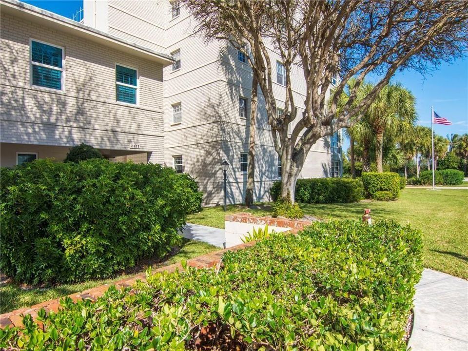 待售: $99,900 (1 贝兹, 1 浴室, 624 平方英尺)