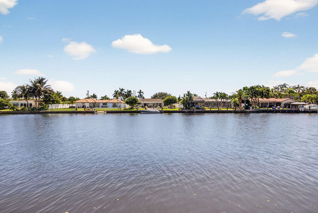 En Venta: $299,000 (2 camas, 2 baños, 966 Pies cuadrados)