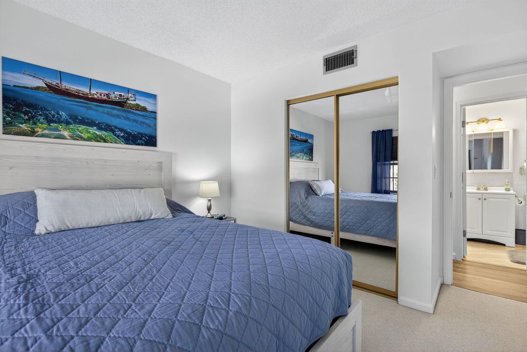 En Venta: $299,000 (2 camas, 2 baños, 966 Pies cuadrados)