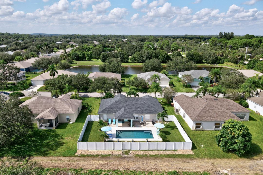 合同活跃: $544,900 (3 贝兹, 2 浴室, 2020 平方英尺)