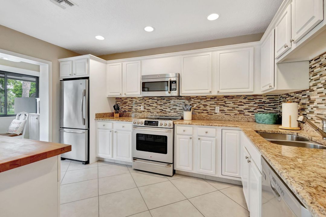 For Sale: $469,000 (3 beds, 2 baths, 1824 Square Feet)