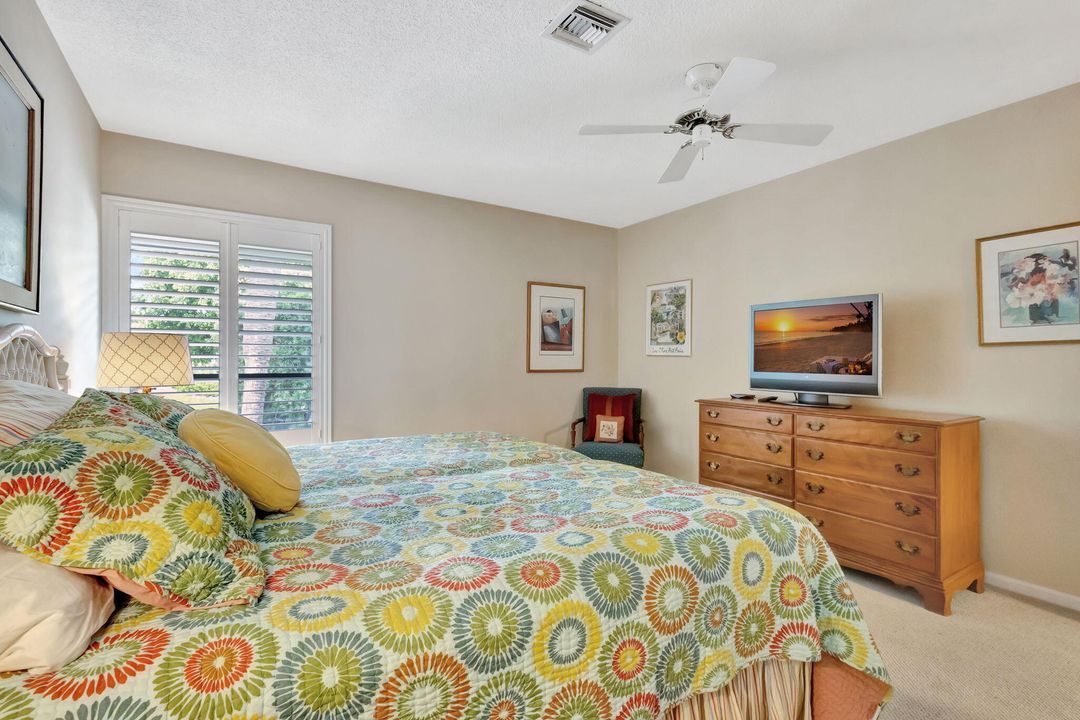 For Sale: $469,000 (3 beds, 2 baths, 1824 Square Feet)