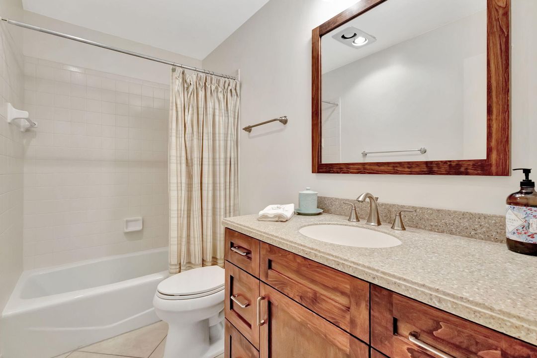For Sale: $469,000 (3 beds, 2 baths, 1824 Square Feet)