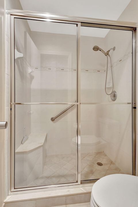 For Sale: $469,000 (3 beds, 2 baths, 1824 Square Feet)