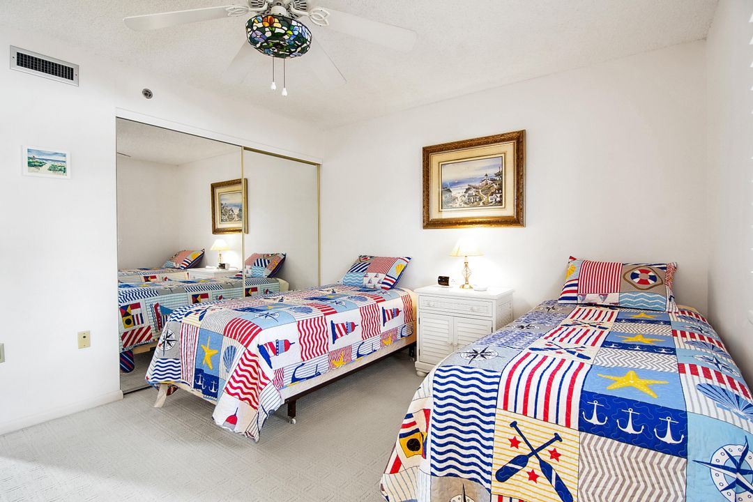 For Rent: $4,800 (2 beds, 2 baths, 1385 Square Feet)