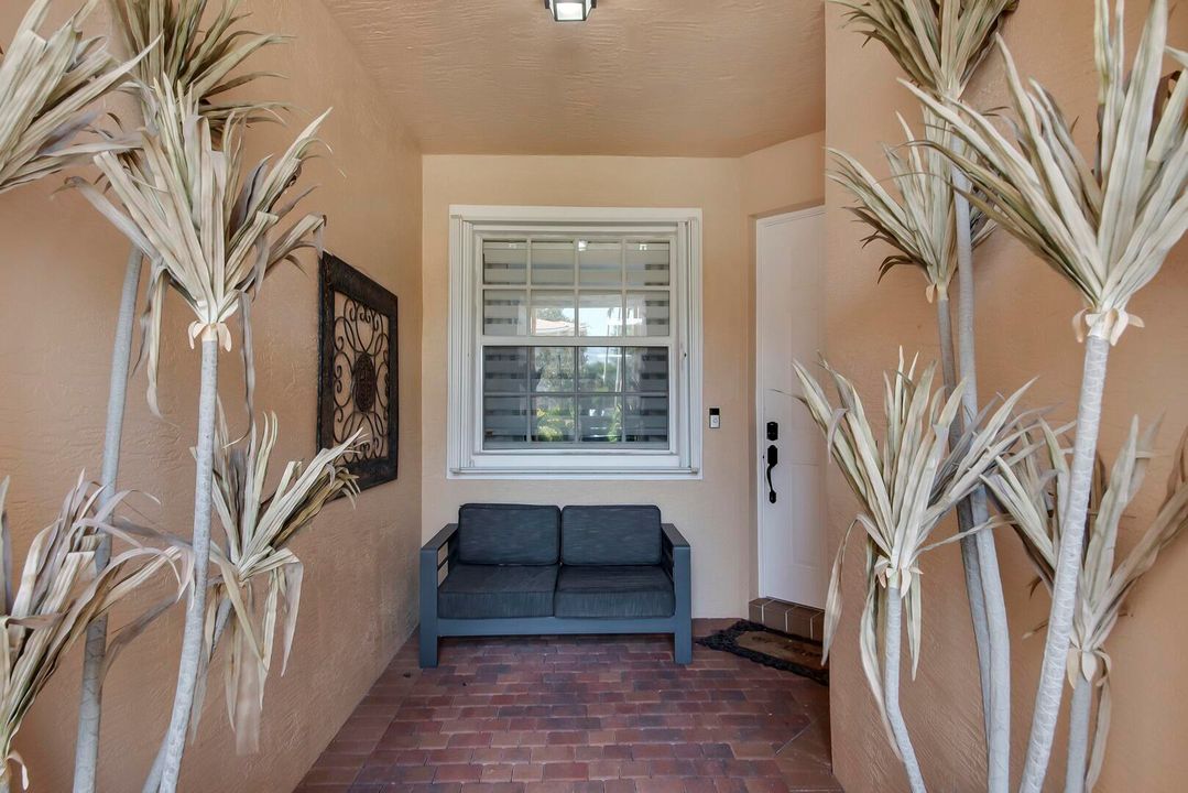 For Sale: $479,900 (4 beds, 3 baths, 2108 Square Feet)