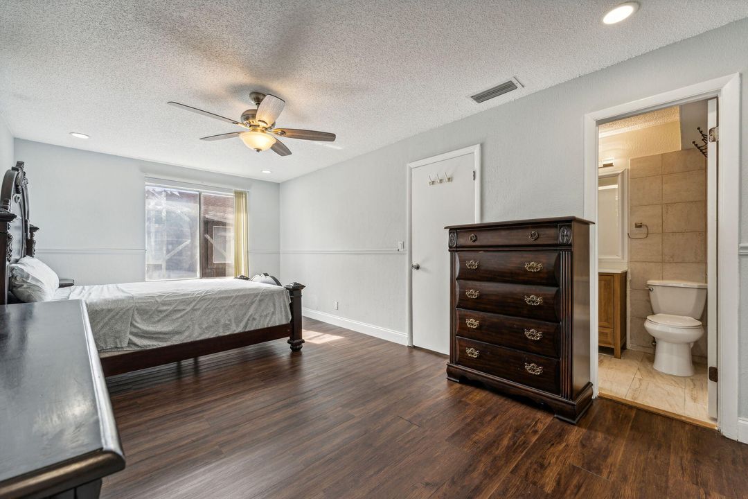 出租: $2,500 (2 贝兹, 1 浴室, 862 平方英尺)