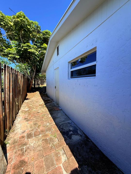 En Renta: $2,850 (4 camas, 2 baños, 2048 Pies cuadrados)