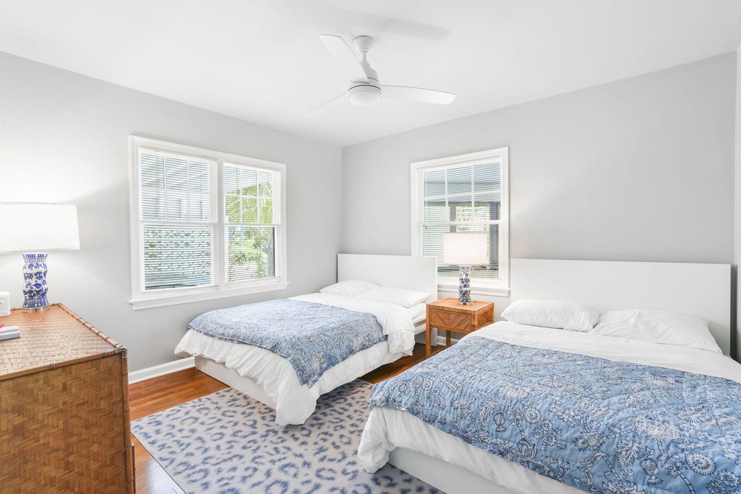 For Sale: $749,000 (2 beds, 1 baths, 1156 Square Feet)